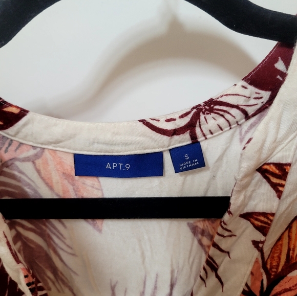 BOGO🌟Soft Tropical Top - Picture 6 of 8